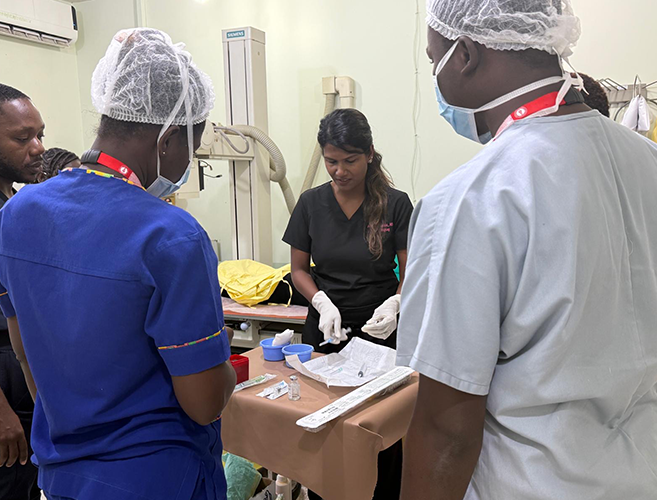 doctors demonstrating a procedure